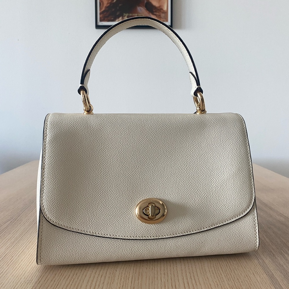 Classy COACH Bag